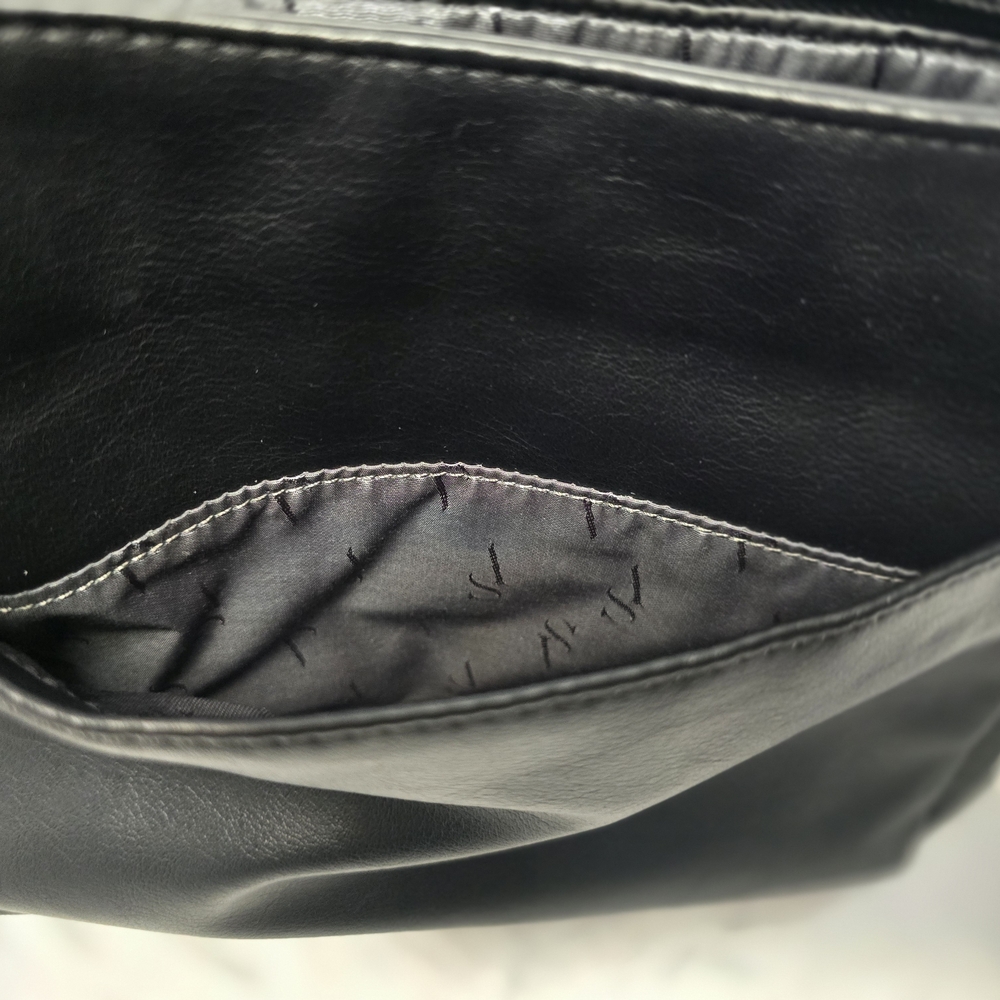 Simply Vera Vera Wang Black Textured Crossbody Bag - Picture 12 of 16
